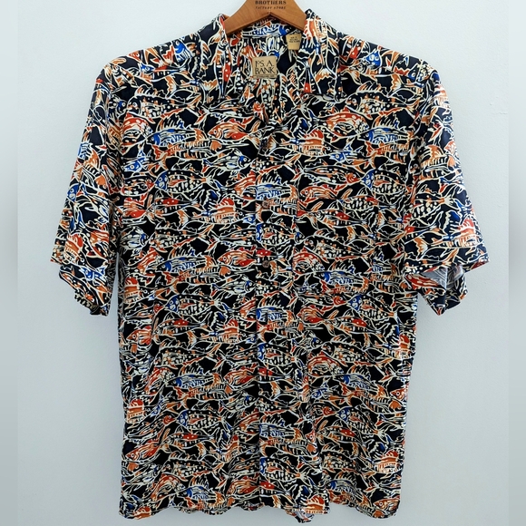 NEW Pure Silk Fish Pattern Hawaiian Shirt JOS A. BANK MEN'S M Wick Batik Style - Picture 2 of 13